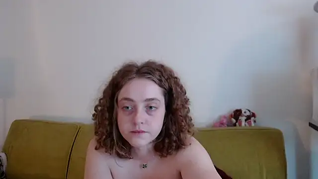 DeliaBlew online show from May 2026 12:12:02 PM