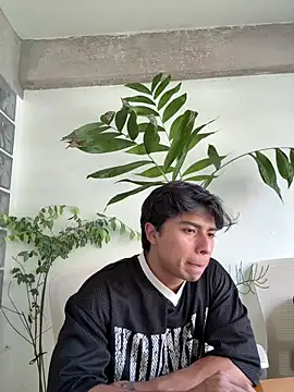 Abramfffj online show from May 2026 09:11:02 PM
