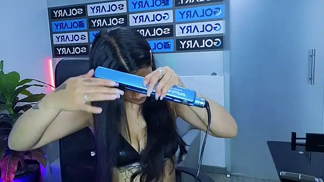 ScarlethJonz online show from December 2025 02:11:01 PM