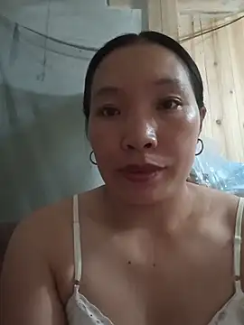 Evelyn-n online show from June 2026 01:31:01 PM