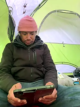 Snapshot of vidak2 chatting on December 2025 06:03:02 PM vidak2 online show from December 2025 06:03:02 PM