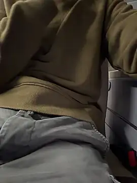 HKBOY0001 online show from December 2025 04:14:01 PM