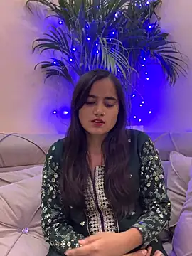 cute-kh online show from December 2025 07:13:02 AM