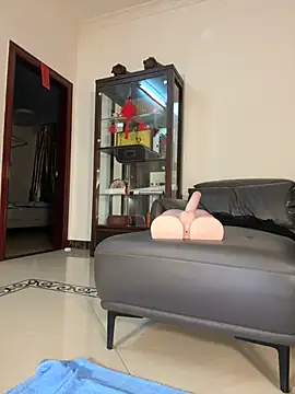 Snapshot of A-ZJunn chatting on July 2026 01:28:01 PM A-ZJunn online show from July 2026 01:28:01 PM