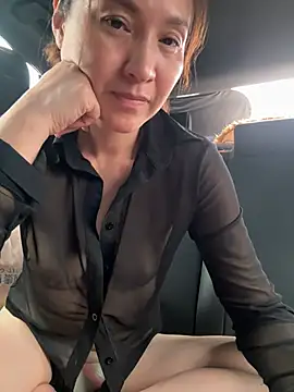 Snapshot of A-ZJunn chatting on July 2026 07:23:02 AM A-ZJunn online show from July 2026 07:23:02 AM