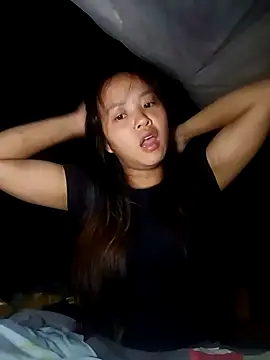 Pretty-haert online show from December 2025 07:22:01 PM