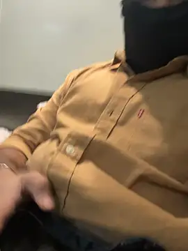 BlahNextDoor online show from December 2025 05:00:01 PM