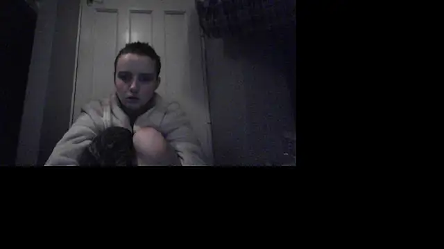 Snapshot of Amy01112 chatting on December 2025 04:25:02 PM Amy01112 online show from December 2025 04:25:02 PM