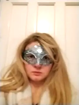 Snapshot of Amy01112 chatting on January 2026 05:04:02 PM Amy01112 online show from January 2026 05:04:02 PM