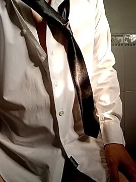 Snapshot of wesleiiiii chatting on January 2026 01:43:01 AM wesleiiiii online show from January 2026 01:43:01 AM