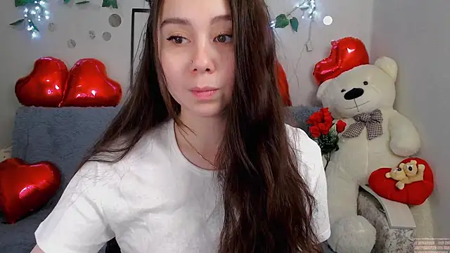 Snapshot of AlinaEleven chatting on May 2026 01:25:01 AM AlinaEleven online show from May 2026 01:25:01 AM