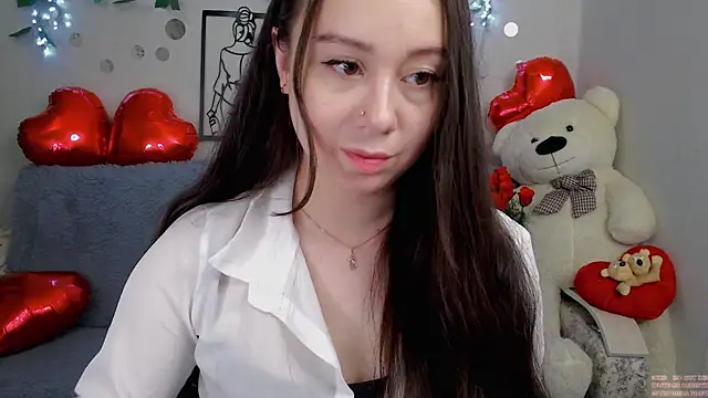 Snapshot of AlinaEleven chatting on June 2026 11:53:02 PM AlinaEleven online show from June 2026 11:53:02 PM