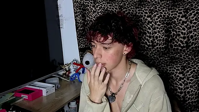 Snapshot of Otter_Starr chatting on February 2026 02:43:02 AM Otter Starr online show from February 2026 02:43:02 AM