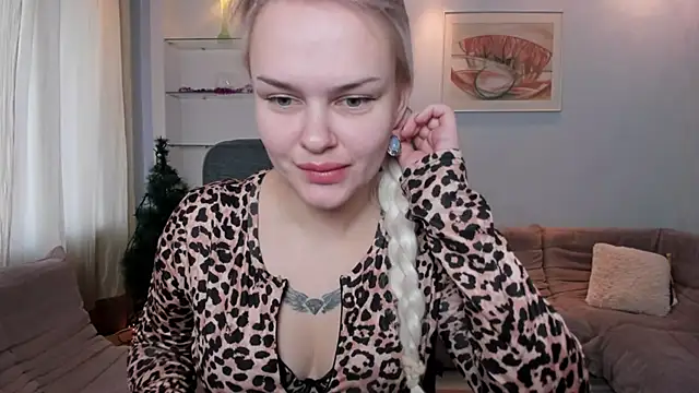 KamillaJei online show from December 2025 06:55:02 AM