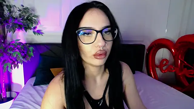 RavenFoxxy online show from March 2026 07:03:01 AM