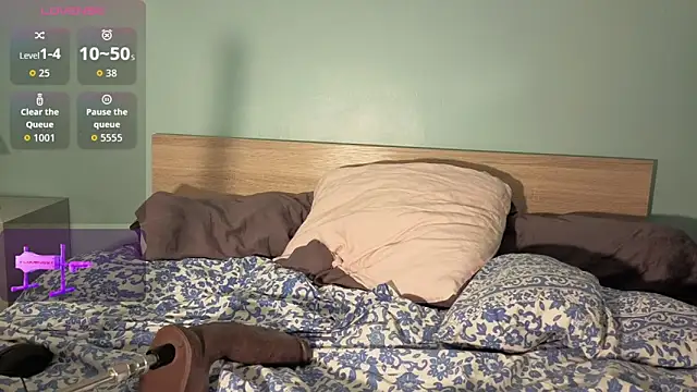 EvanIz101 online show from May 2026 03:11:02 AM