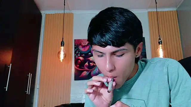 StormLuxX online show from March 2026 04:13:01 PM