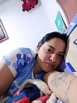 MisNicol online show from January 2026 01:33:01 AM