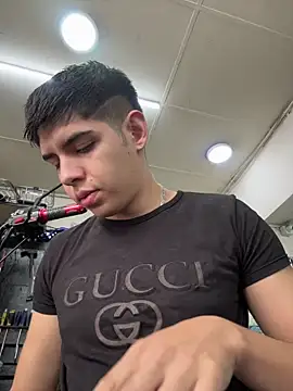 Johan stick online show from January 2026 04:00:01 PM