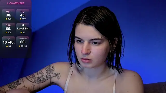 lololozhechka online show from April 2026 07:25:02 PM