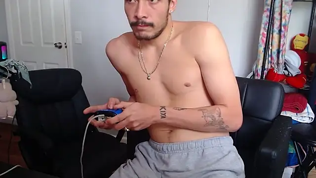 Snapshot of Longdforya chatting on April 2026 06:19:01 PM Longdforya online show from April 2026 06:19:01 PM