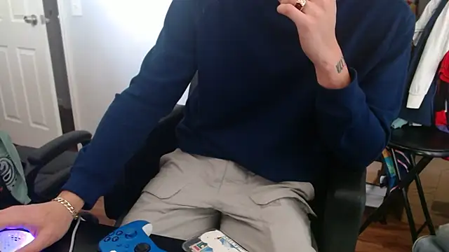 Snapshot of Longdforya chatting on April 2026 07:19:02 PM Longdforya online show from April 2026 07:19:02 PM