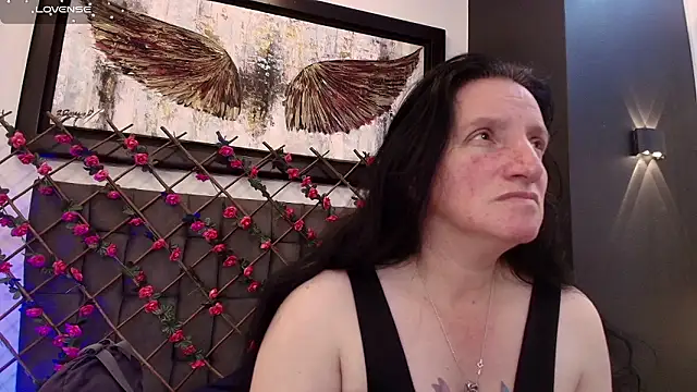 Andre cloefoxx  online show from March 2026 03:00:02 AM