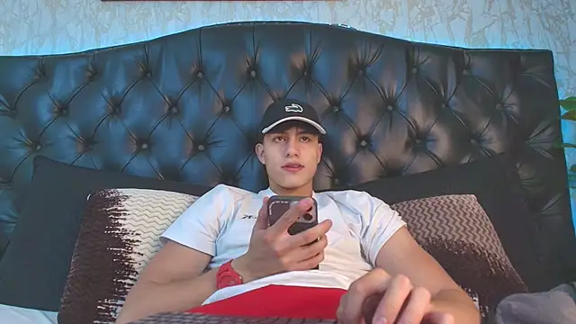 Lander Cruz online show from February 2026 07:12:01 PM