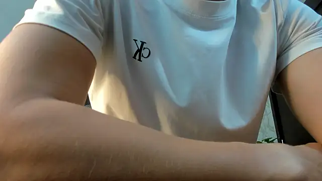 Lander Cruz online show from March 2026 08:13:02 PM