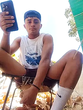 youngboypiss online show from February 2026 04:08:01 PM