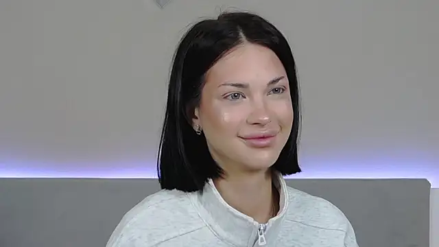 RachaelMils online show from April 2026 03:39:01 AM