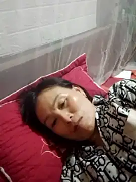 Lili-123k online show from March 2026 05:52:01 AM