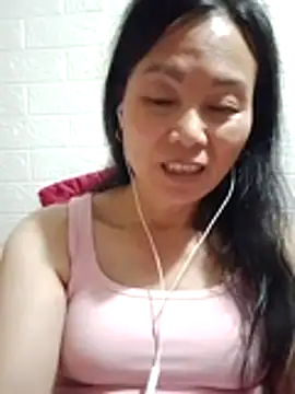 Lili-123k online show from March 2026 05:39:02 PM