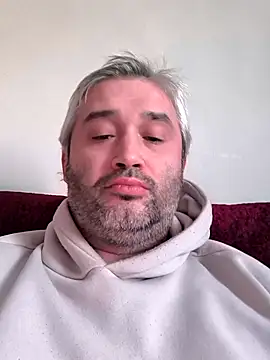 Olomoucak1982 online show from January 2026 02:54:02 PM