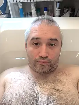 Olomoucak1982 online show from April 2026 01:16:02 PM