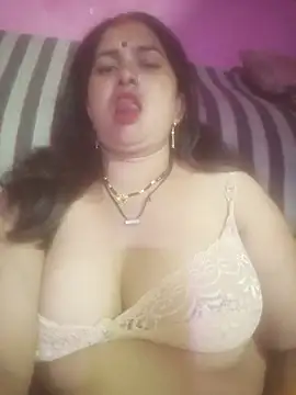 Your-shreya143 online show from July 2026 09:39:02 PM