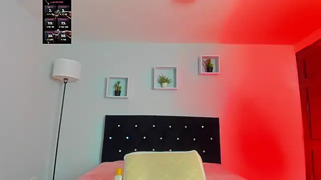 Victoria Rose  online show from April 2026 01:25:02 PM