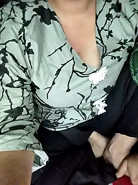 hottyrose69 online show from December 2025 02:07:02 AM