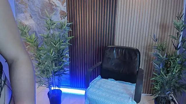 TiffanyHoustton online show from January 2026 11:56:01 AM