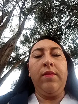 Snapshot of Valeria_montana_ chatting on June 2026 11:40:02 AM Valeria montana online show from June 2026 11:40:02 AM
