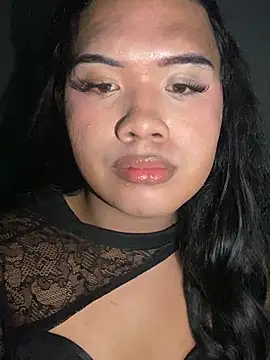 Sissy Rara online show from April 2026 05:56:01 PM