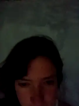 Snapshot of Bebitagrr chatting on December 2025 02:52:01 AM Bebitagrr online show from December 2025 02:52:01 AM