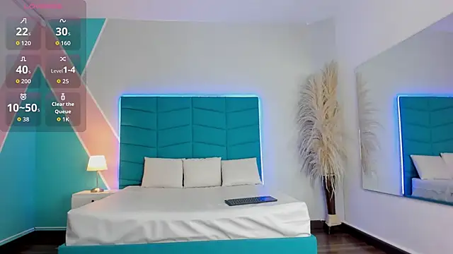  victoria collins  online show from February 2026 07:52:01 PM