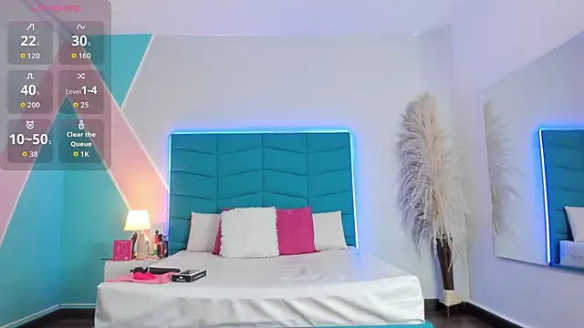  victoria collins  online show from February 2026 08:18:01 PM