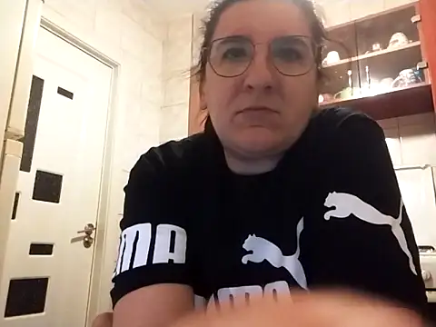 Dana92va online show from February 2026 05:32:01 PM