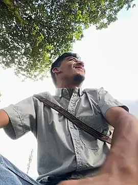 maxI dick33 online show from February 2026 10:17:01 PM