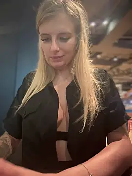 Snapshot of Betsy chatting on January 2025 10:45:01 AM Betsy online show from January 2025 10:45:01 AM