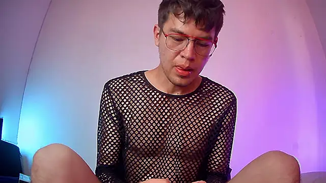 Snapshot of nicolatinboy chatting on February 2026 09:13:02 PM nicolatinboy online show from February 2026 09:13:02 PM