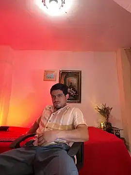 williamsmiiths16 online show from April 2026 11:43:01 AM