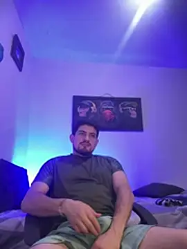 williamsmiiths16 online show from July 2026 03:47:01 PM